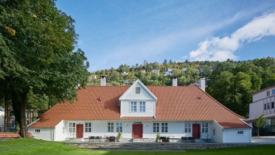 Today, Villa Terminus offers guests a finely balanced fusion of Bergen’s history, Norwegian culture and iconic mid-century and modern-day design