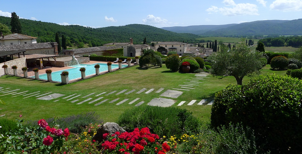La Bagnaia Golf Spa Resort Siena Curio Collection by Hilton