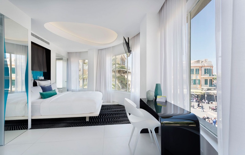 poli-house-experimental-luxury-meets-tel-aviv-design-hotel-designs