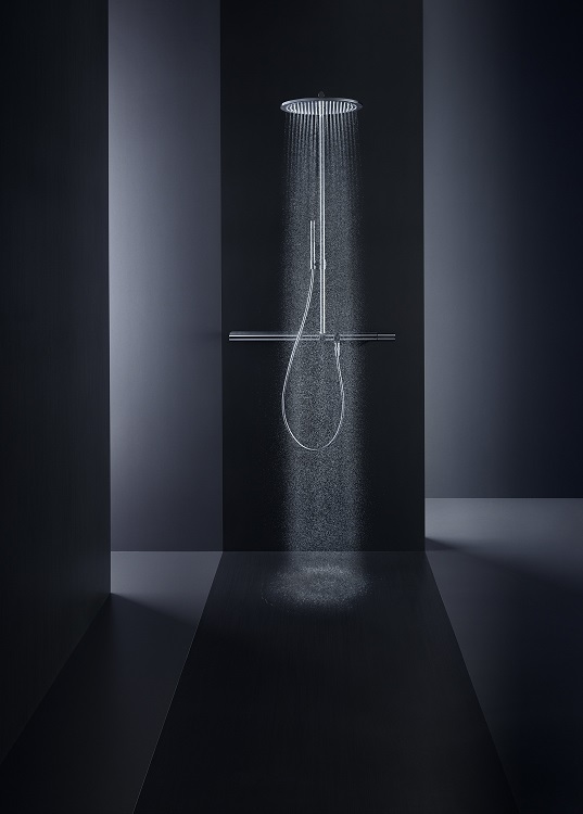 AXOR Showerpipe 800 with AXOR overhead shower 350_Ambience