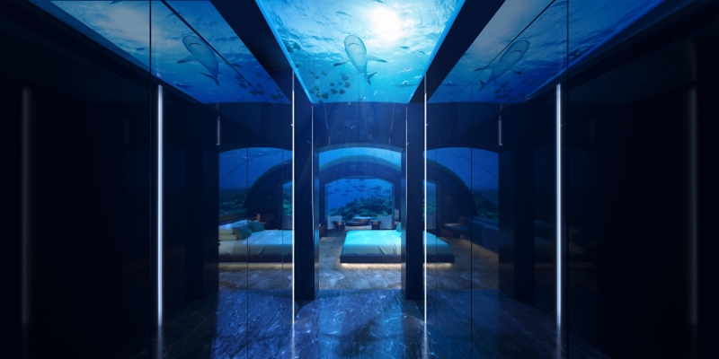 Coridor leading to underwater guestroom