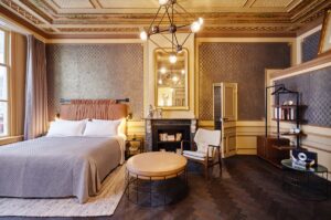 wallcoverings by Arte in the Hoxton Hotel Amsterdam