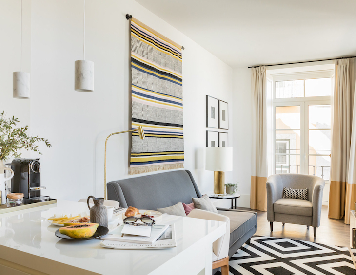 A large suite in Lisbon that is airy and has breakfast on the side