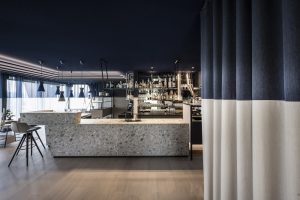 contemporary hotel bar design