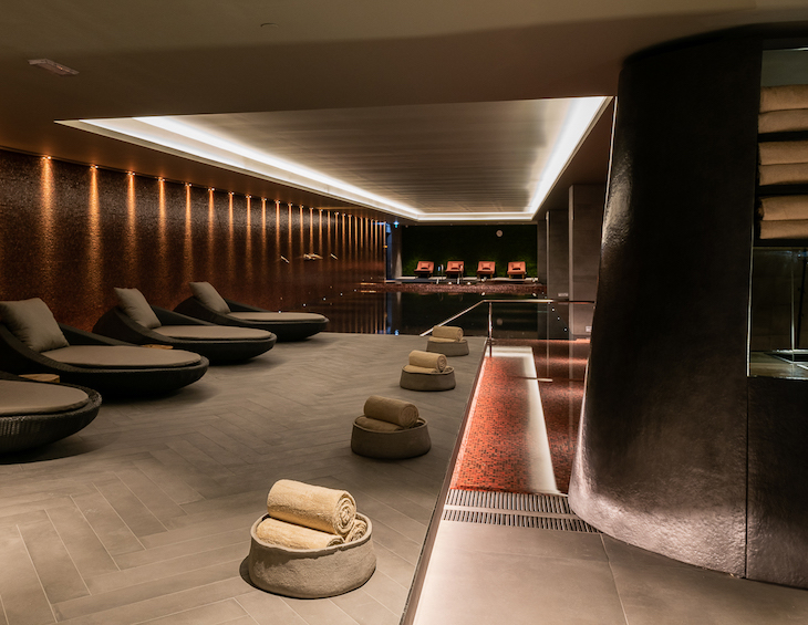 Hotel Design | Hilton hotel in Porto - a contemporary spa