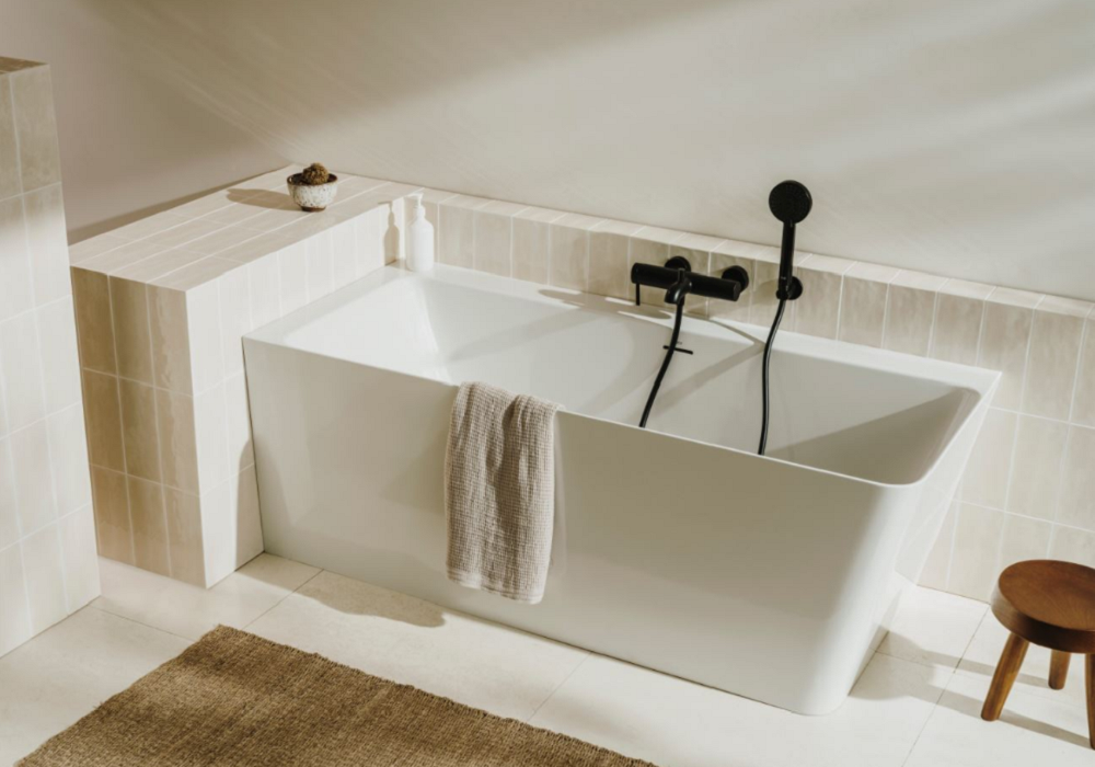 contemporary bath design in the Ona range by Roca
