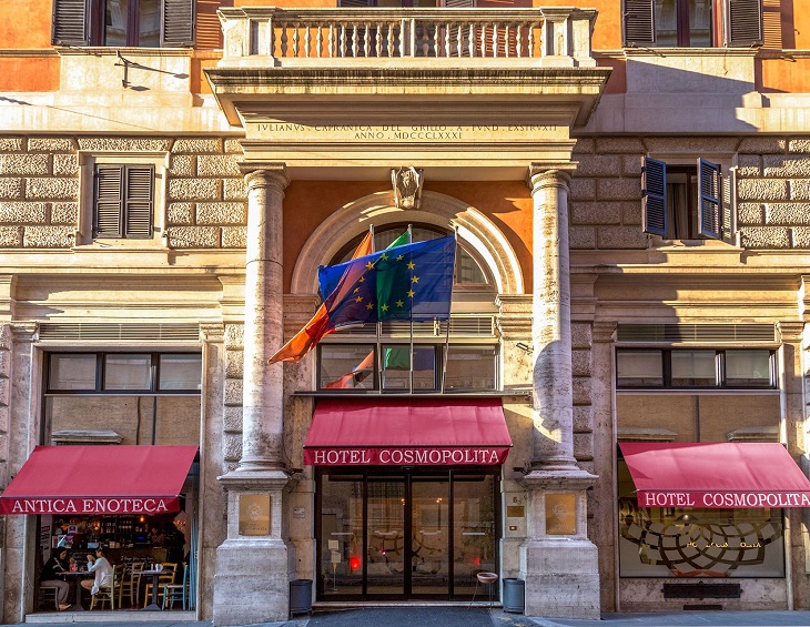 Tapestry Collection hotel facade cosmopolita rome