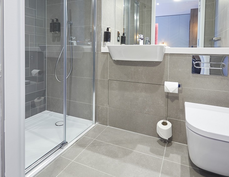 Roca bathroom products specified in Roomzzz aparthotel bathrooms