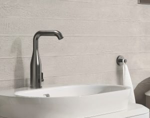 infra red tap by GROHE in graphite finish