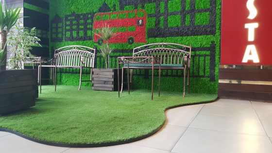 Leaflike moss wall at Hilton London Olympia
