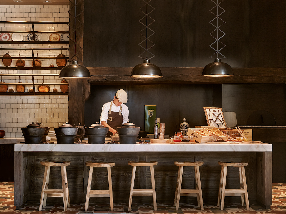 Bucătărie deschisă la Six Senses Douro Valley