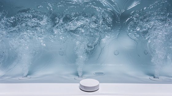 water jets massage in the new Kaldewei Whirl system for the bath