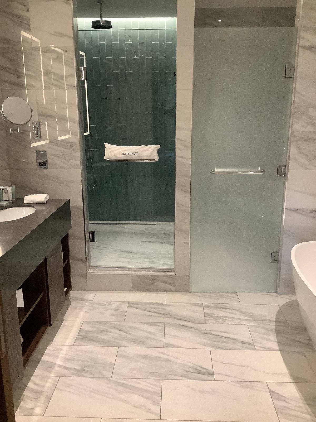 CTD marble effect tiles in the bathroom combines the classic beauty of marble with the modern benefits of anti-slip and anti-baterial technologies