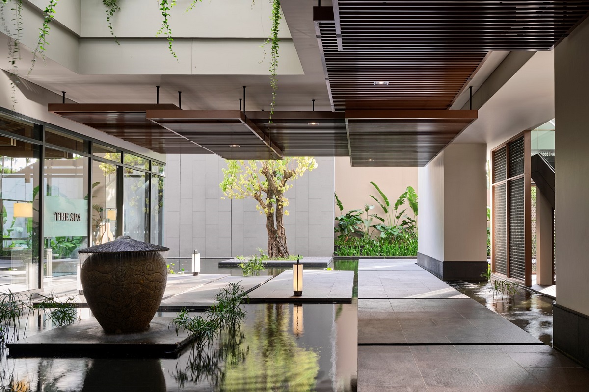 zen like water and refelctions in the spa design at Regent Phu Quoc by BLINK