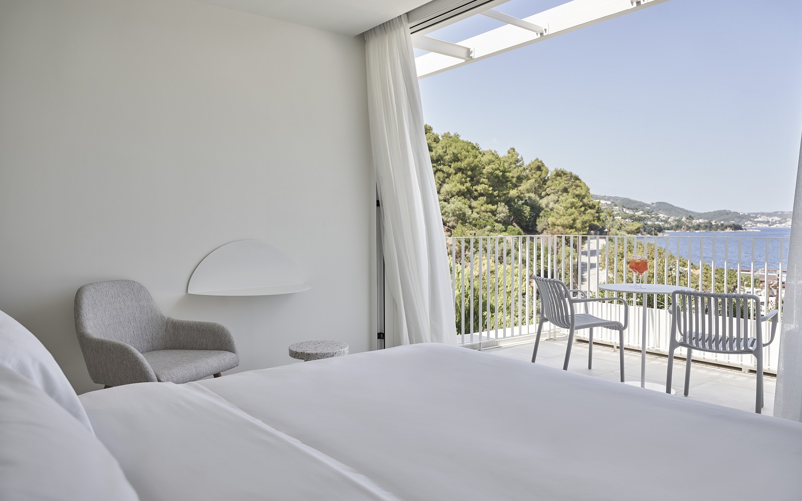 white on white with a view at the honeymoon suite at Radisson Resort Plaza Skiathos