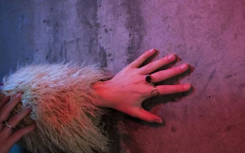 Design & wellbeing: how to stimulate wellness through touch • Hotel Designs