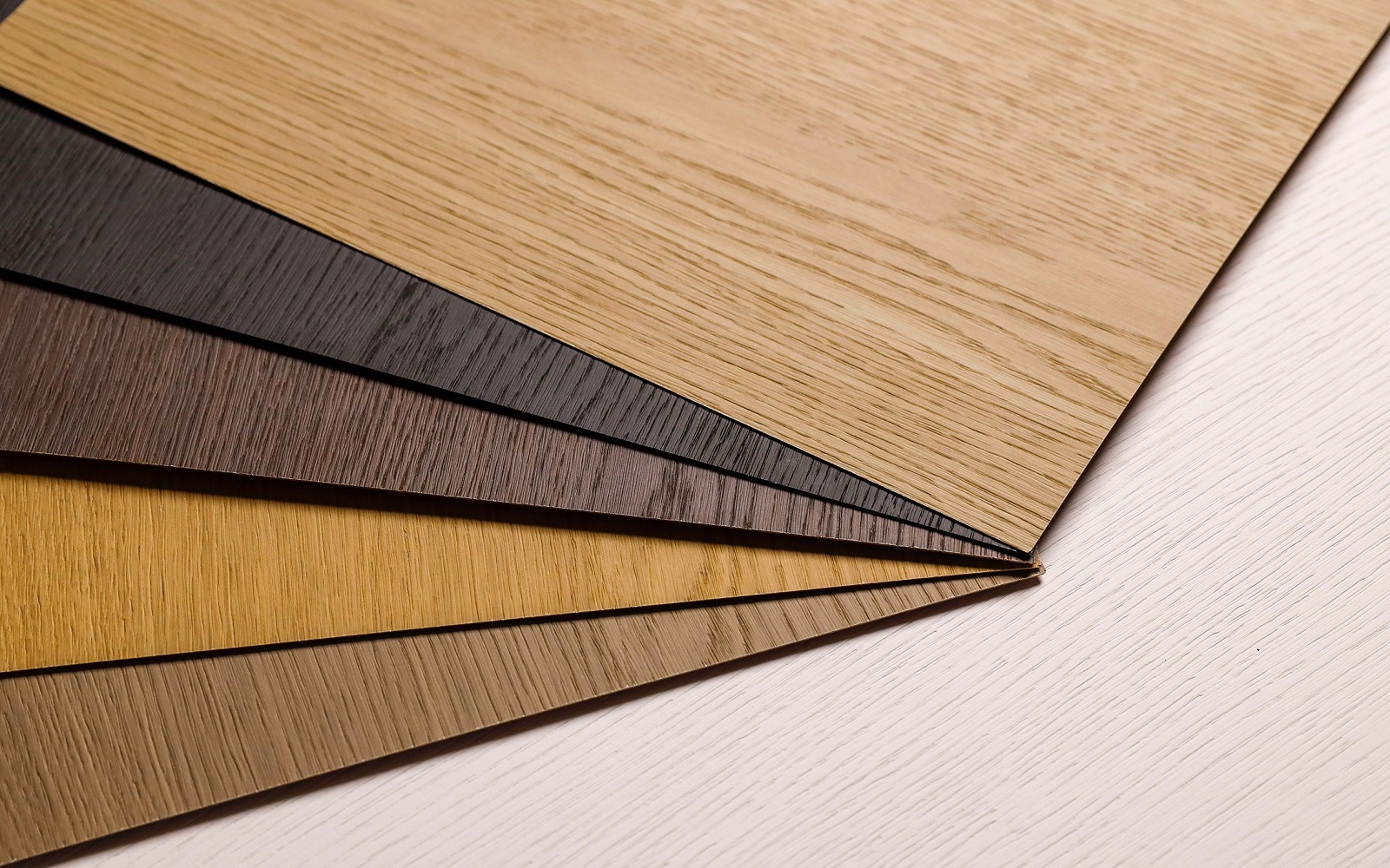 master oak by Unilin in five natural wood colourways