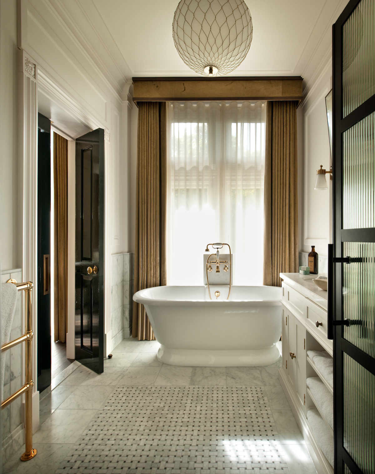 Image credit: Phillip Vile. Hotel – Kimpton Fitzroy, London, designed by Tara Bernerd & Partners