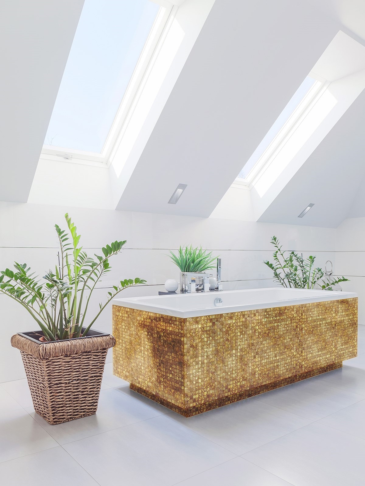 Siminetti Emerald Gold tiles vovering bathtub in white bathroom