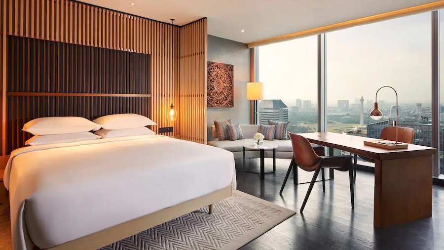 A luxurious suite inside Park Hyatt Jakarta