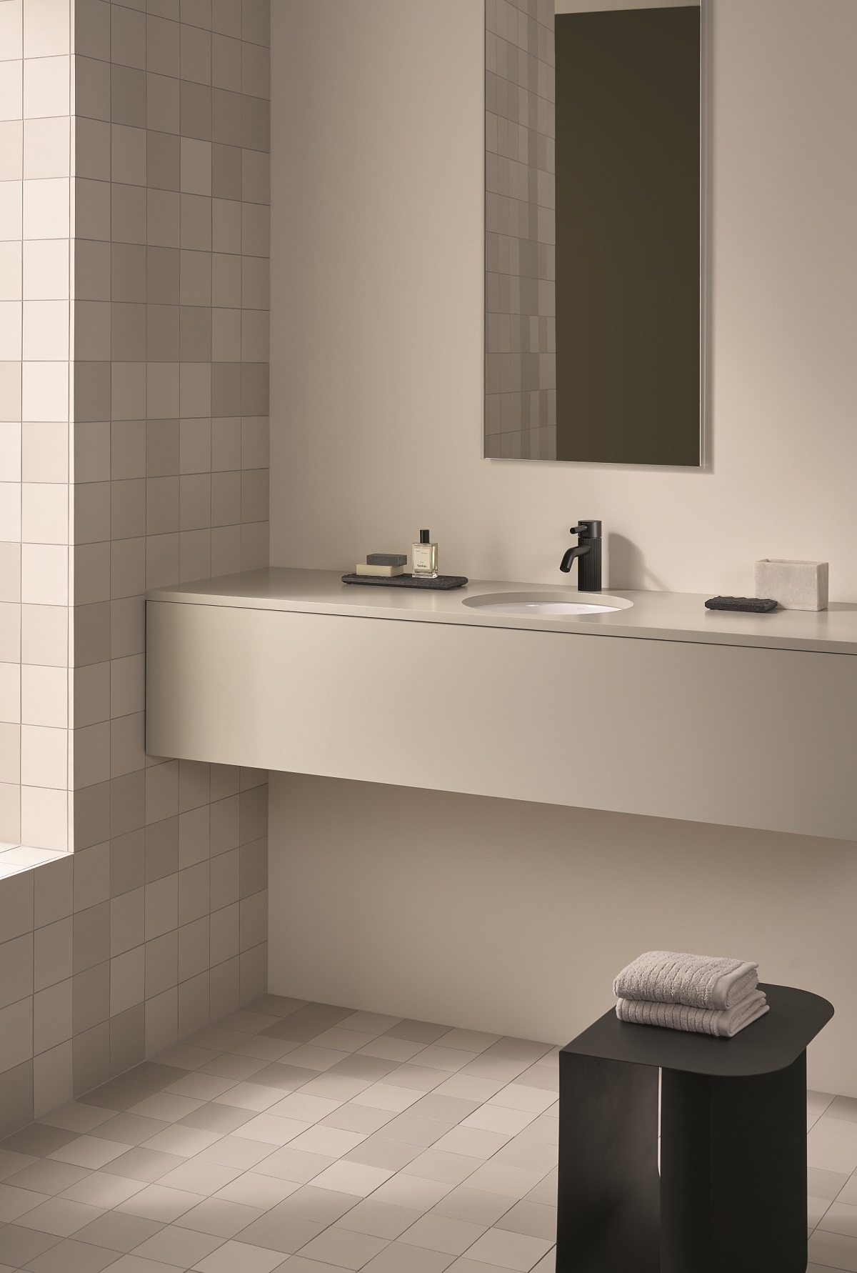 white bathroom with Meta tap by dornbracht in black