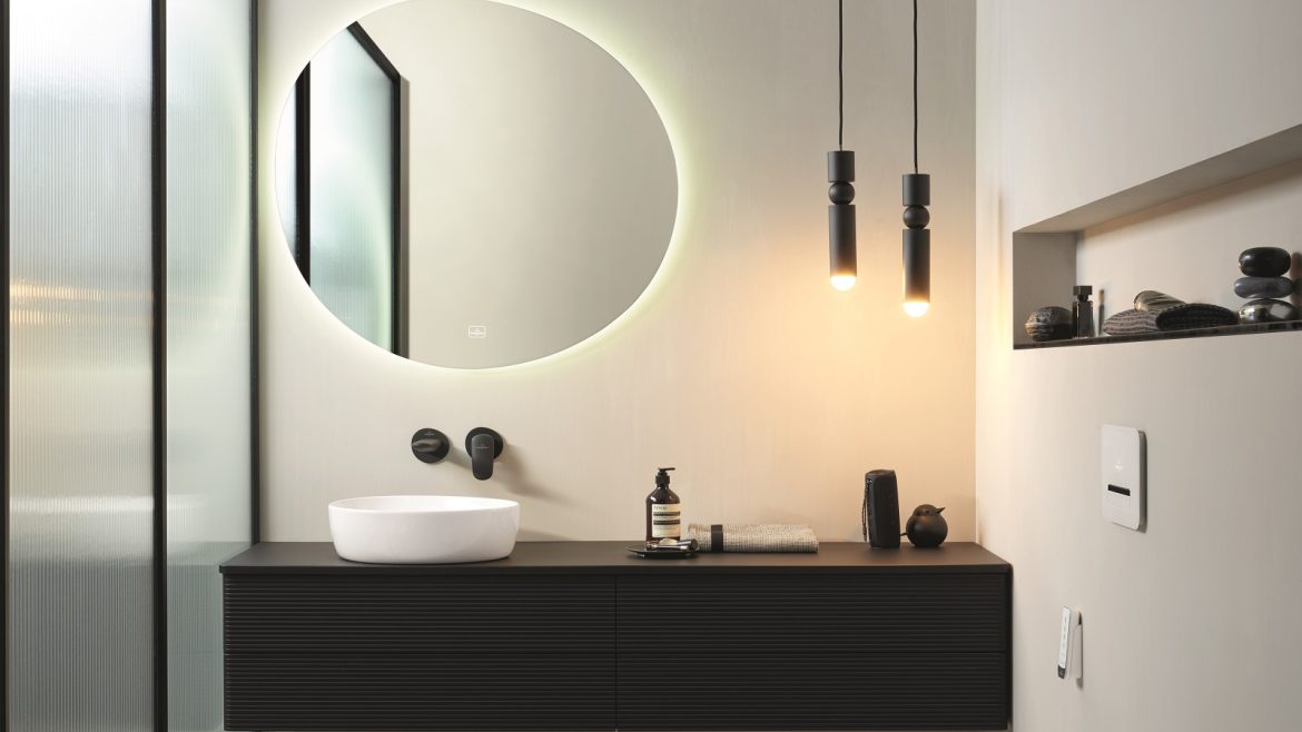 bathroom with Antao fittings from Villeroy & Boch