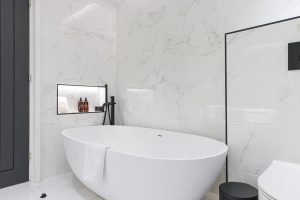 Velvet Hotel Bath, Manchester - white and modern bathroom