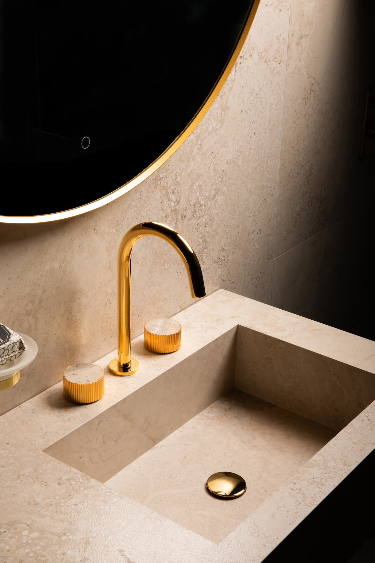 Image of CHIASSO & SESTRIERE bathroom tap from BAGNODESIGN