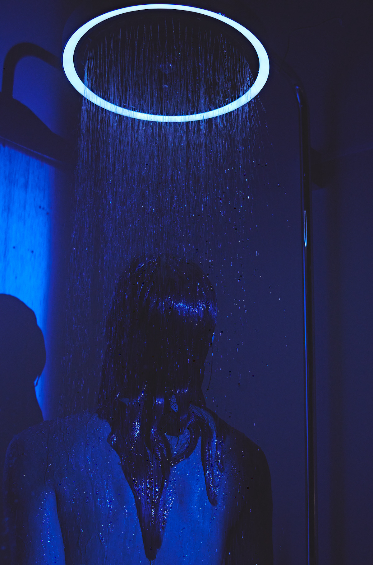 Solos from Ideal Standard - a blue light ring around the shower