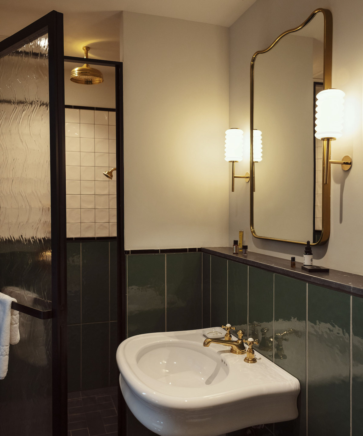 The Hoxton Rome - Perrin + Rowe Traditional Brassware Polished Brass - Image Credit - Hoxton and Ennismore1