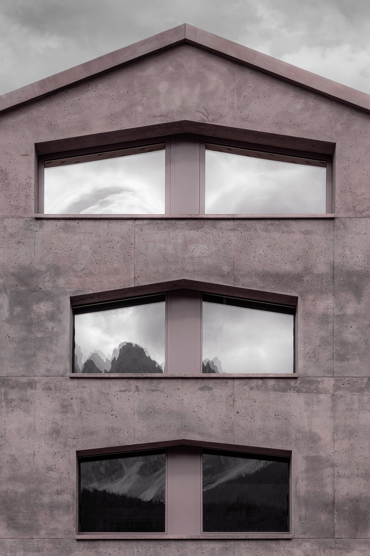 concrete facade of boutique hotel in the tyrol