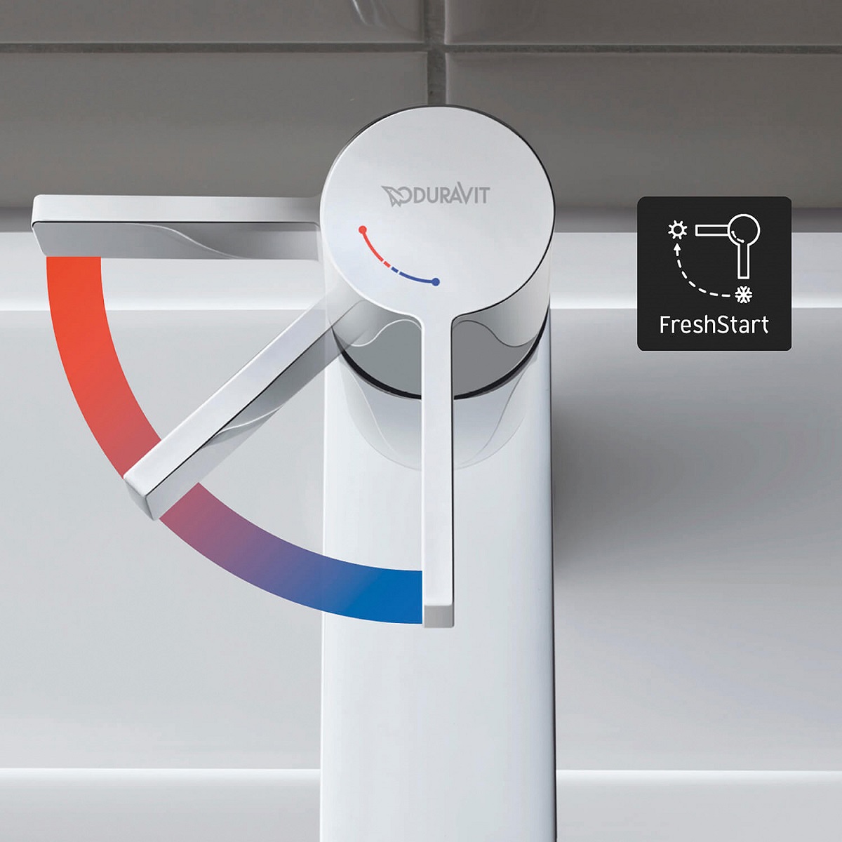 Image caption: With the single-lever mixers in the energy-savingFreshStart variant, only cold-water flows in the middle position. The water is only heated when the lever is actively turned to the left. | Image credit: Duravit AG