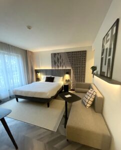 refurbished guestroom in citadines berlin