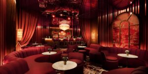 low lighting and dark colours in the Rose Bar at Delano Dubai