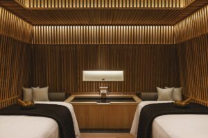 water and wood panelling in Six Senses Kyoto spa