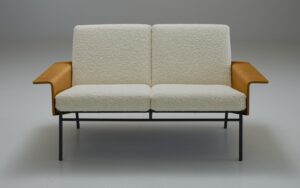G10 couch in cream and wood by Ligne Roset