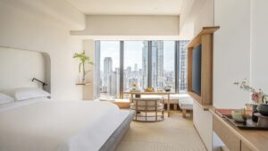 cream and white guestroom in Four Seasons Osaka