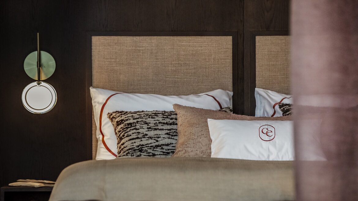 bed and sidetable detail in Casa Escandi