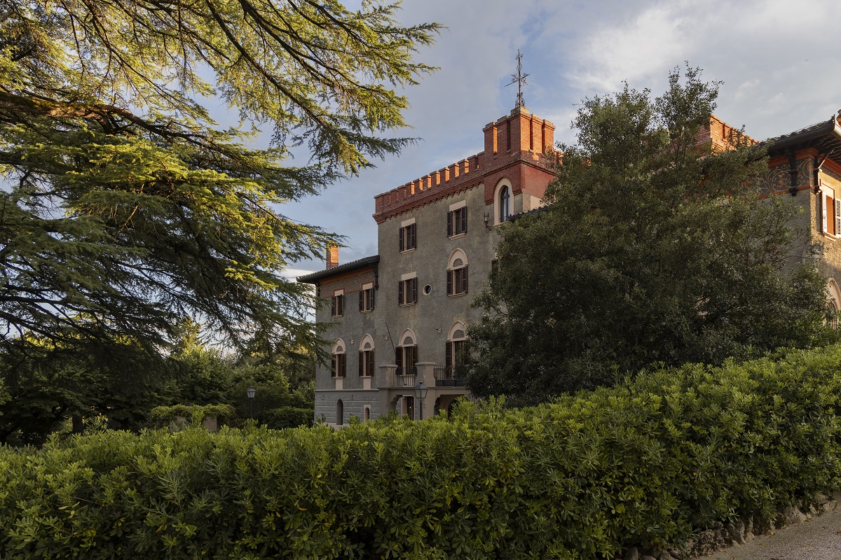 villa façade at Borgo dei Conti Resort