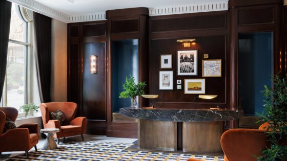 lobby design of JW Marriott Essex House by Stonehill Taylor