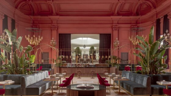 terracotta red ceiling and walls in period architecture of Mache restaurant in Madrid