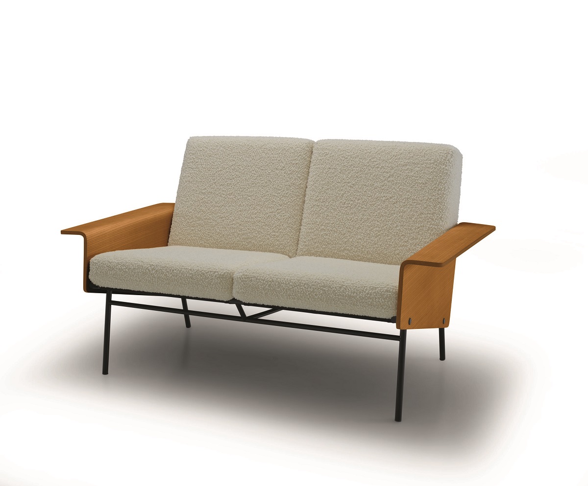 2 seater mid century couch design by Ligne Roset