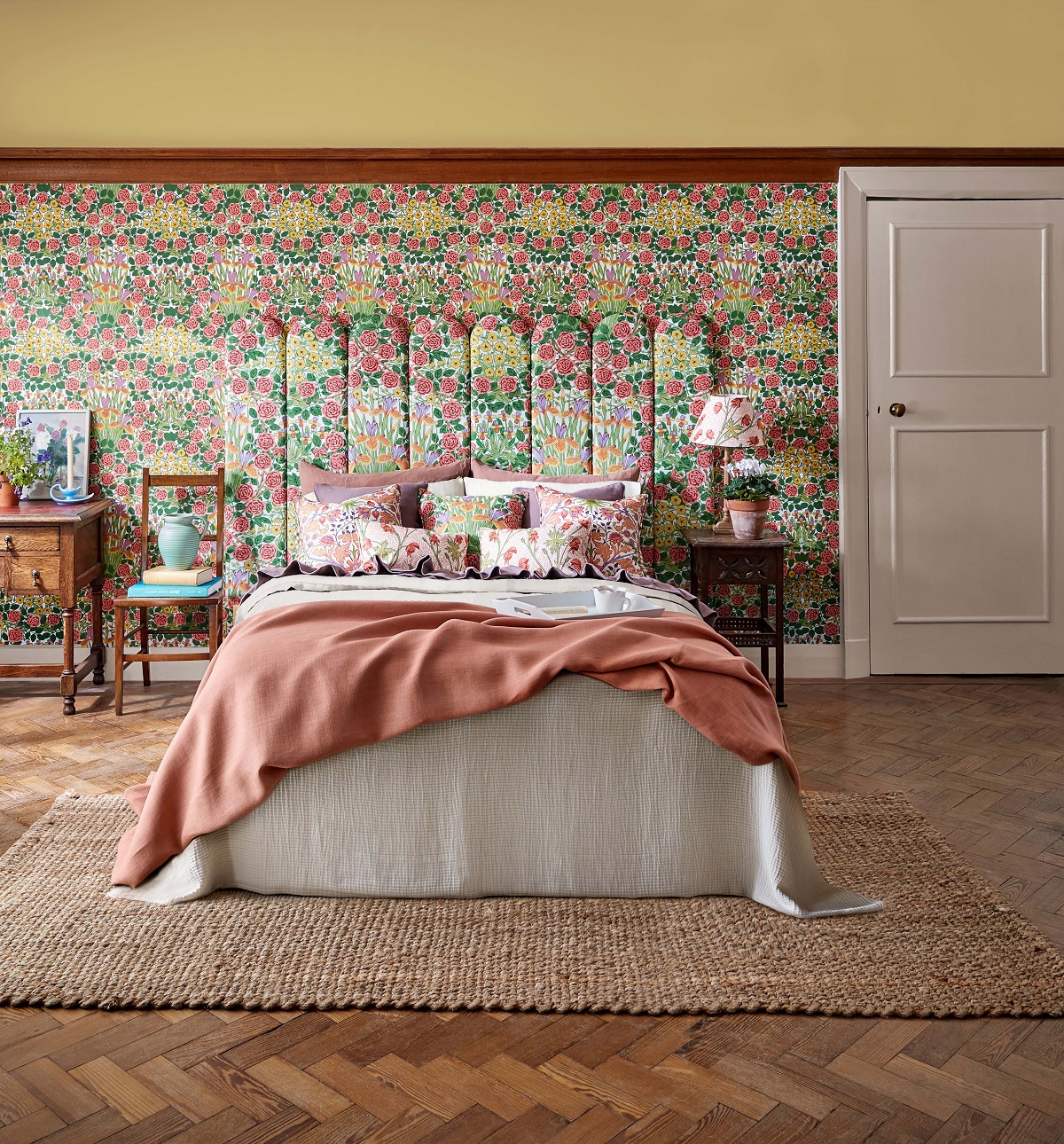 bedroom set in Bedford Park with William Morris fabrics