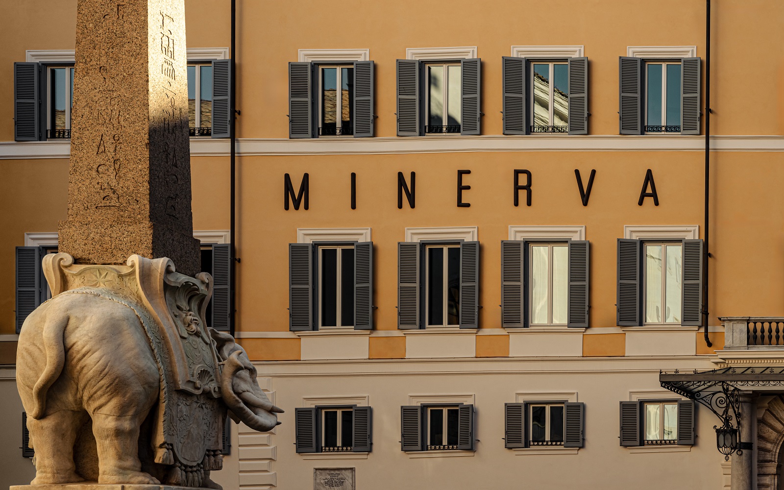 Orient Express Hotel La Minerva facade