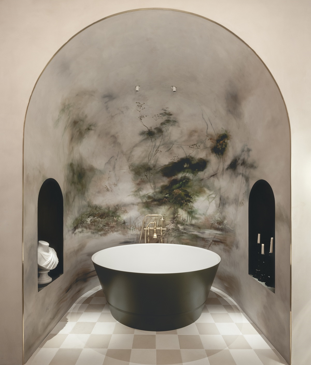 Taizu freestanding bath in WOW!House House of Rohl 