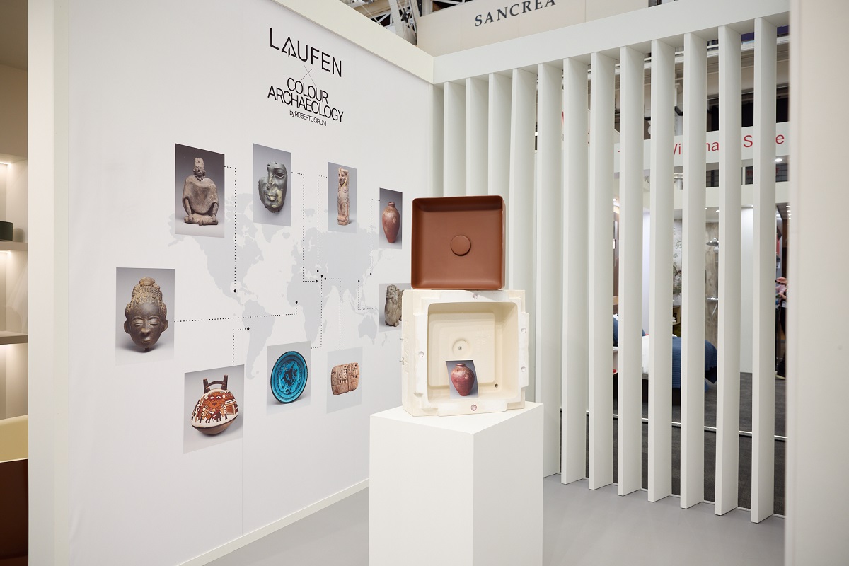 The Laufen stand at HIX 2024 showcases the colour archaeology collection with one of the brand's terracotta coloured sinks taking centre stage on a plinth and Egyptian artefacts pictured in the background. 