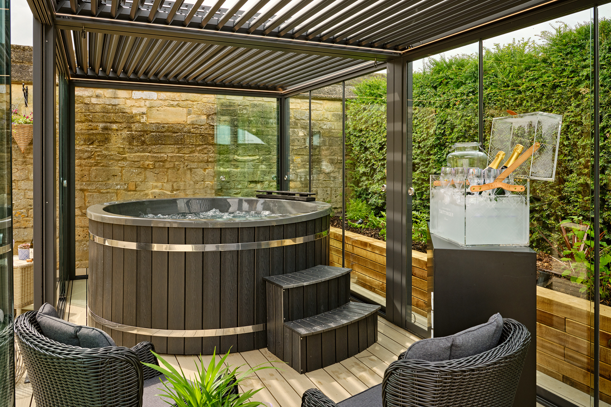 secret garden spa with hot tub and champagne