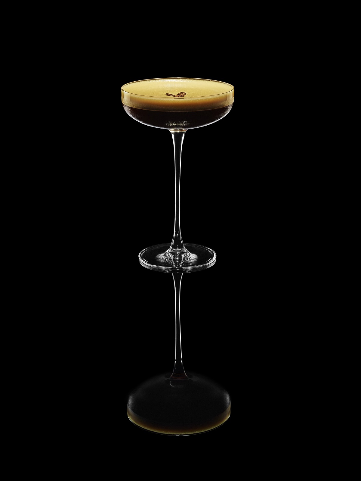 Grand-Espresso-Martini on black background