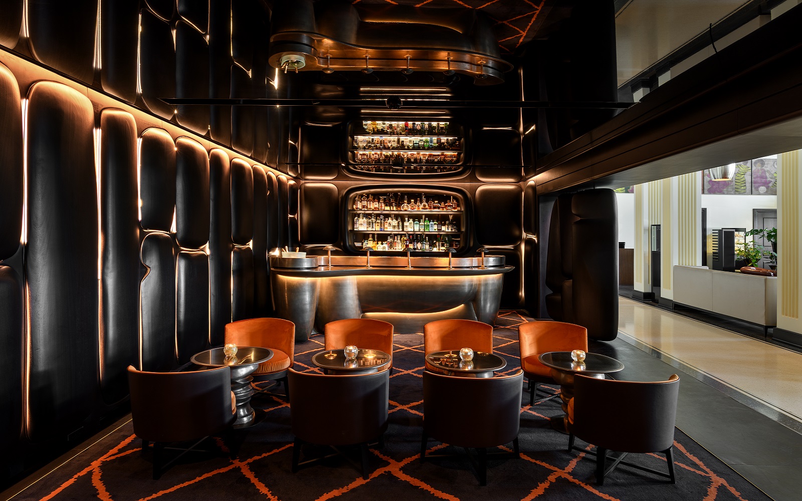 The Canvas Bar – an avant-garde redesign for the best hotel bar in ...