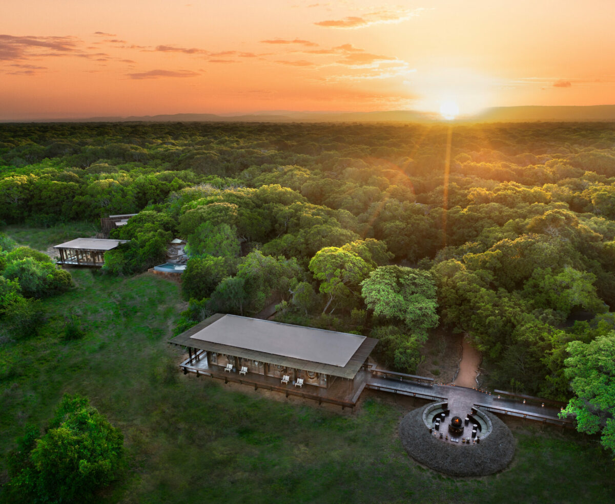 Sustainable hotel - andBeyond Phinda Forest Lodge surrounded by greenery